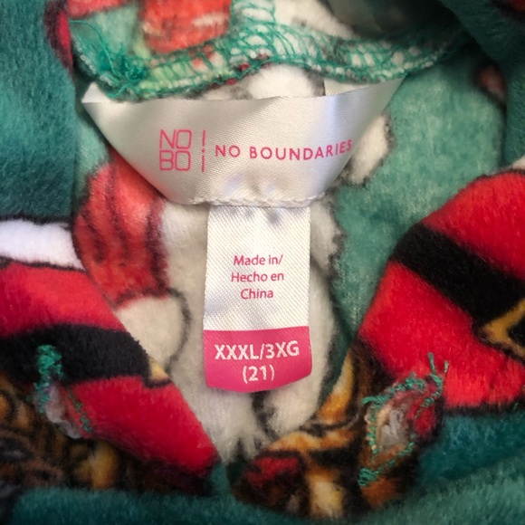 Christmas/Holiday Puppy Design Pullover with Hoodie - Picture 9 of 10